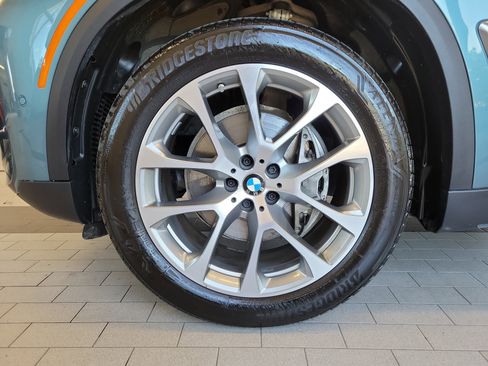 Used 2025 BMW X5 xDrive40i AWD/4WD image 12