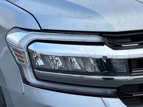 Used 2023 Ford Expedition Limited image 48