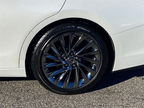 Certified 2024 Lexus ES 350 Ultra Luxury image 10