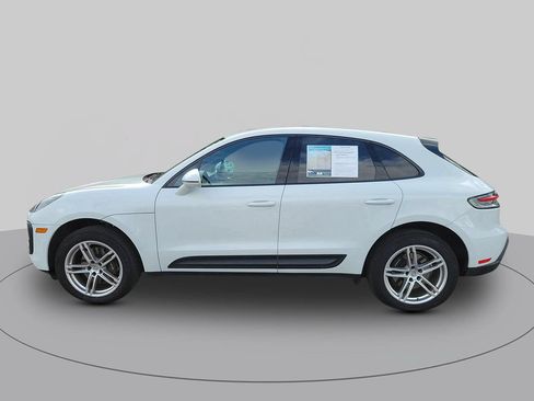 Used 2024 Porsche Macan Turbo AWD/4WD image 6