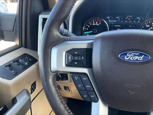 Used 2019 Ford F150 Lariat w/ Equipment Group 502A Luxury image 24
