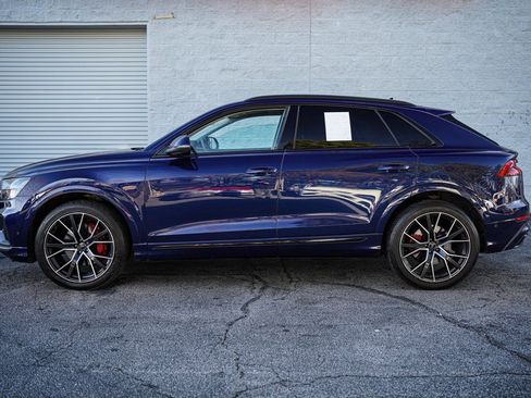 Used 2019 Audi Q8 Prestige w/ Adaptive Chassis Package image 9