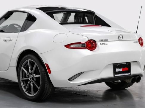 Used 2018 MAZDA MX-5 Miata RF Grand Touring RWD image 17