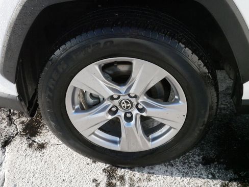 Certified 2025 Toyota RAV4 XLE image 15