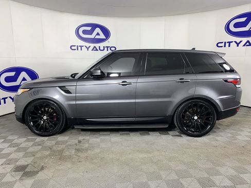 Used 2016 Land Rover Range Rover Sport SE image 6