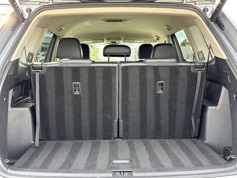 Used 2024 Volkswagen Atlas SE image 22