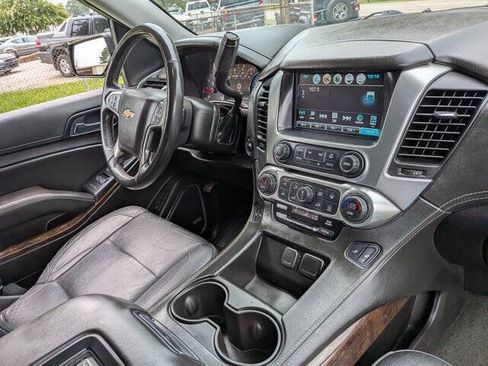 Used 2017 Chevrolet Tahoe LT AWD/4WD image 36