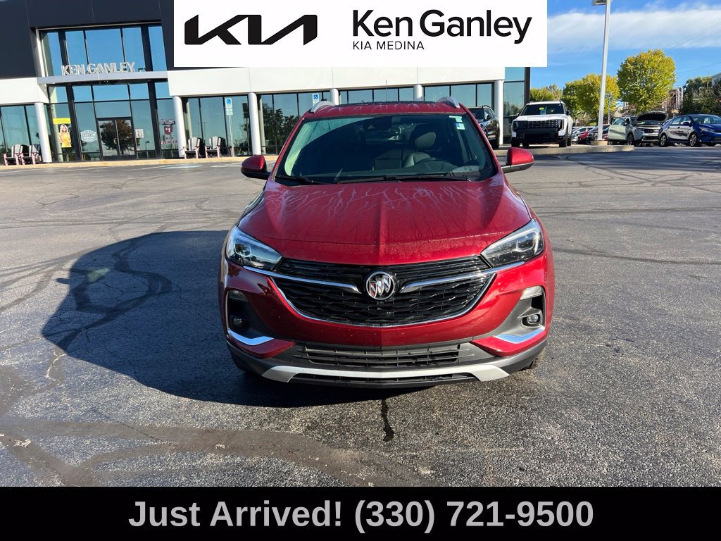 Used 2023 Buick Encore GX Essence w/ Experience Buick Package FWD image 2