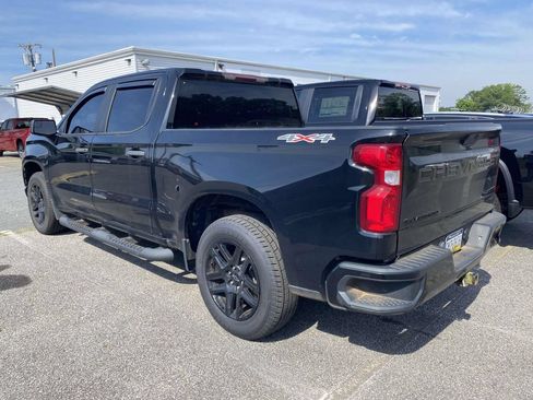 Used 2022 Chevrolet Silverado 1500 Custom w/ Rally Edition AWD/4WD image 5