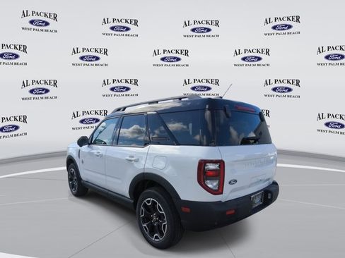 New 2026 Ford Bronco Sport Outer Banks w/ Outer Banks Tech Package+ AWD/4WD image 4
