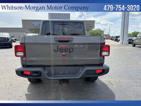 Used 2022 Jeep Gladiator Sport AWD/4WD image 6