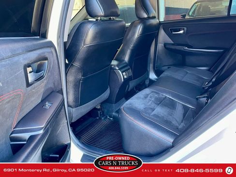 Used 2017 Toyota Camry XSE FWD image 10