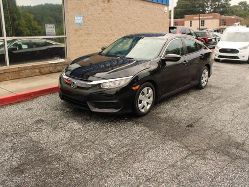 Used 2018 Honda Civic LX image 3
