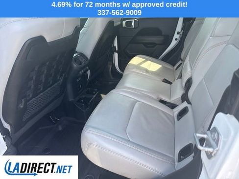 Used 2023 Jeep Gladiator Mojave w/ LED Lighting Group AWD/4WD image 6