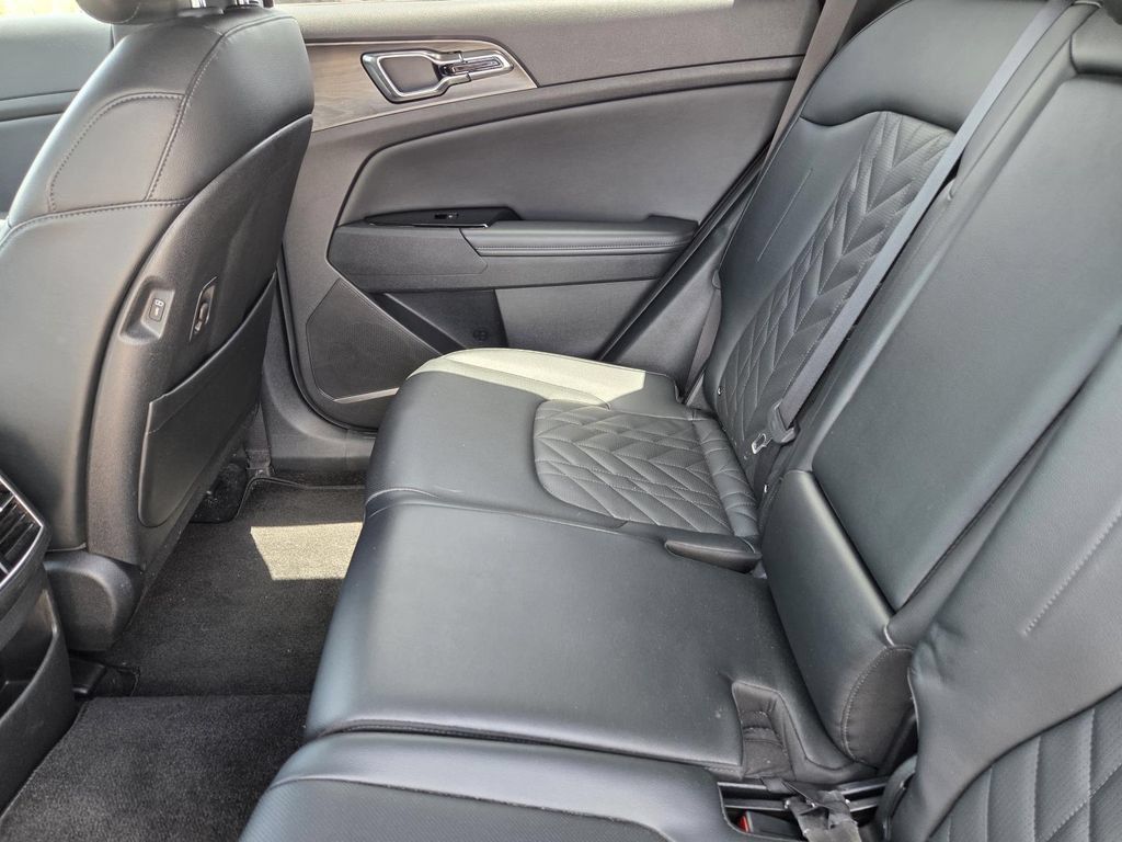 Used 2024 Kia Sportage X-Pro AWD/4WD image 25
