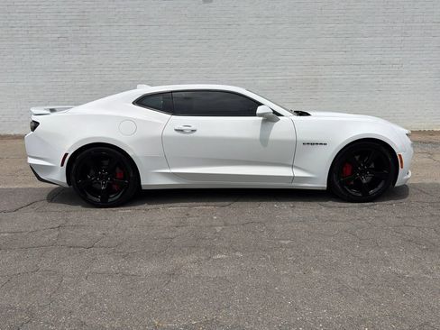 Used 2021 Chevrolet Camaro SS RWD image 1