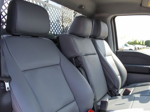 New 2025 Ford F550 4x4 Regular Cab Super Duty image 13