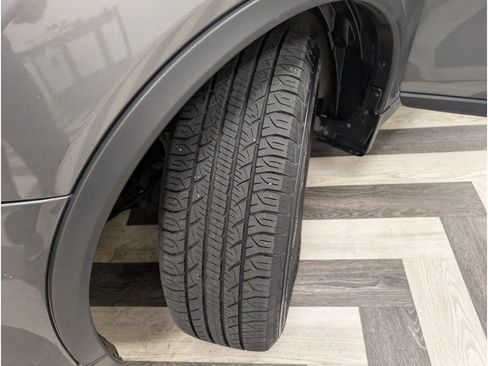 Used 2020 Nissan Rogue SV w/ Premium Package FWD image 22