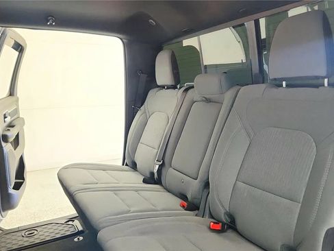 Used 2023 RAM 1500 Big Horn AWD/4WD image 31