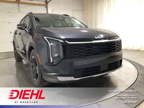 New 2026 Kia Sportage EX w/ EX Panorama Roof Package FWD image 1