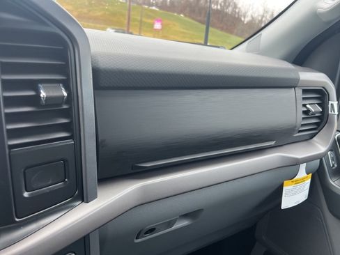 New 2025 Ford F150 XLT w/ Equipment Group 301A Standard image 21