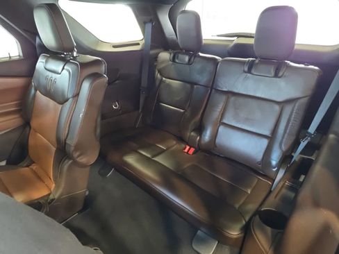 Used 2024 Ford Explorer King Ranch w/ Technology Package AWD/4WD image 40
