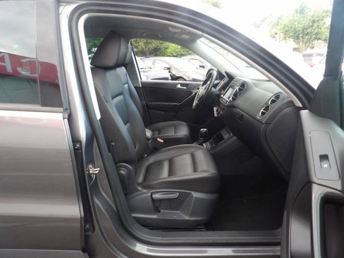 Used 2015 Volkswagen Tiguan SE AWD/4WD image 5