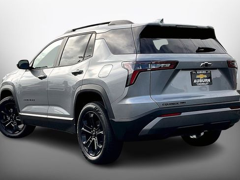 New 2026 Chevrolet Equinox LT w/ Midnight Edition image 3