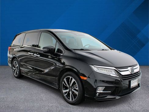 Used 2019 Honda Odyssey Elite image 2