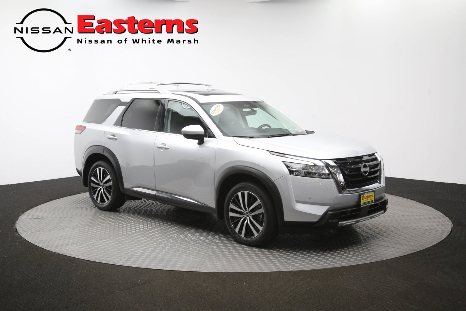 Used 2023 Nissan Pathfinder Platinum AWD/4WD image 47