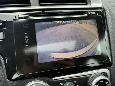Used 2015 Honda Fit EX image 6