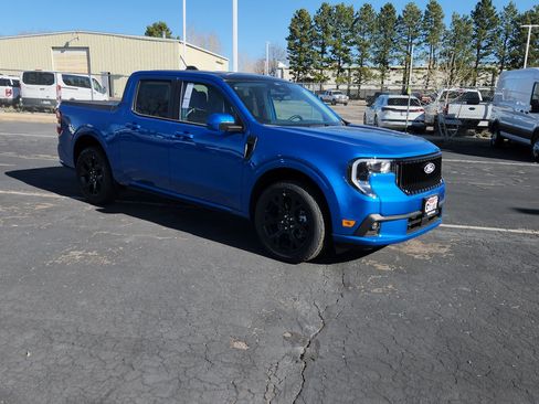 New 2026 Ford Maverick Lobo AWD/4WD image 19