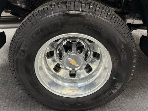 New 2026 Chevrolet Silverado 3500 LT image 12