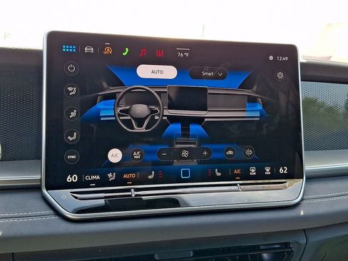 New 2026 Volkswagen Tiguan SE R-Line AWD/4WD image 12