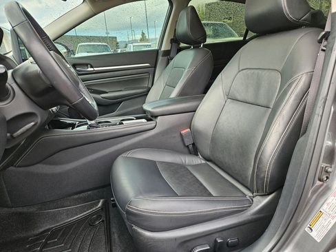 Used 2023 Nissan Altima 2.5 SL AWD/4WD image 28