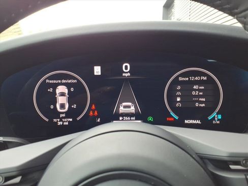 Used 2025 Porsche 911 Carrera 4 GTS image 23