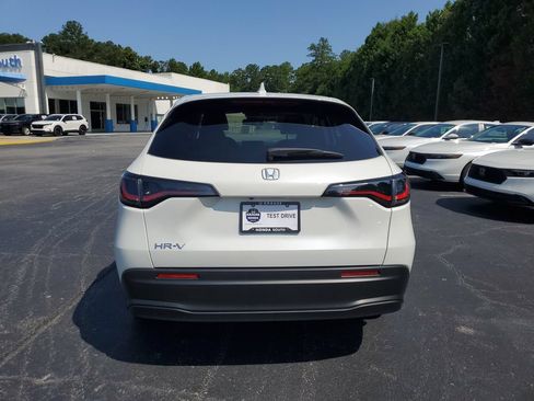 New 2027 Honda HR-V LX image 6