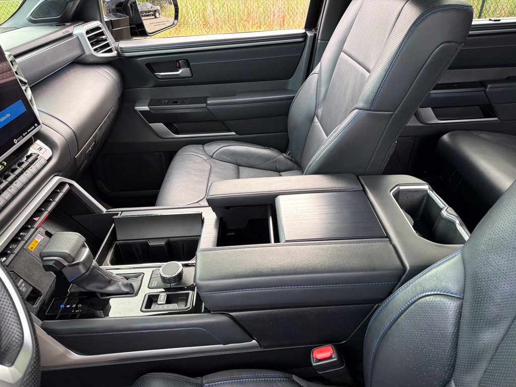 Used 2024 Toyota Sequoia Platinum AWD/4WD image 14