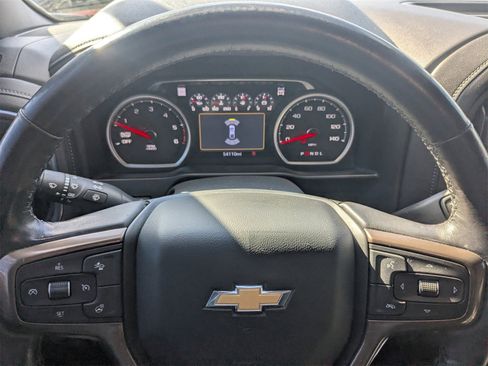 Used 2021 Chevrolet Silverado 1500 High Country w/ Technology Package image 29