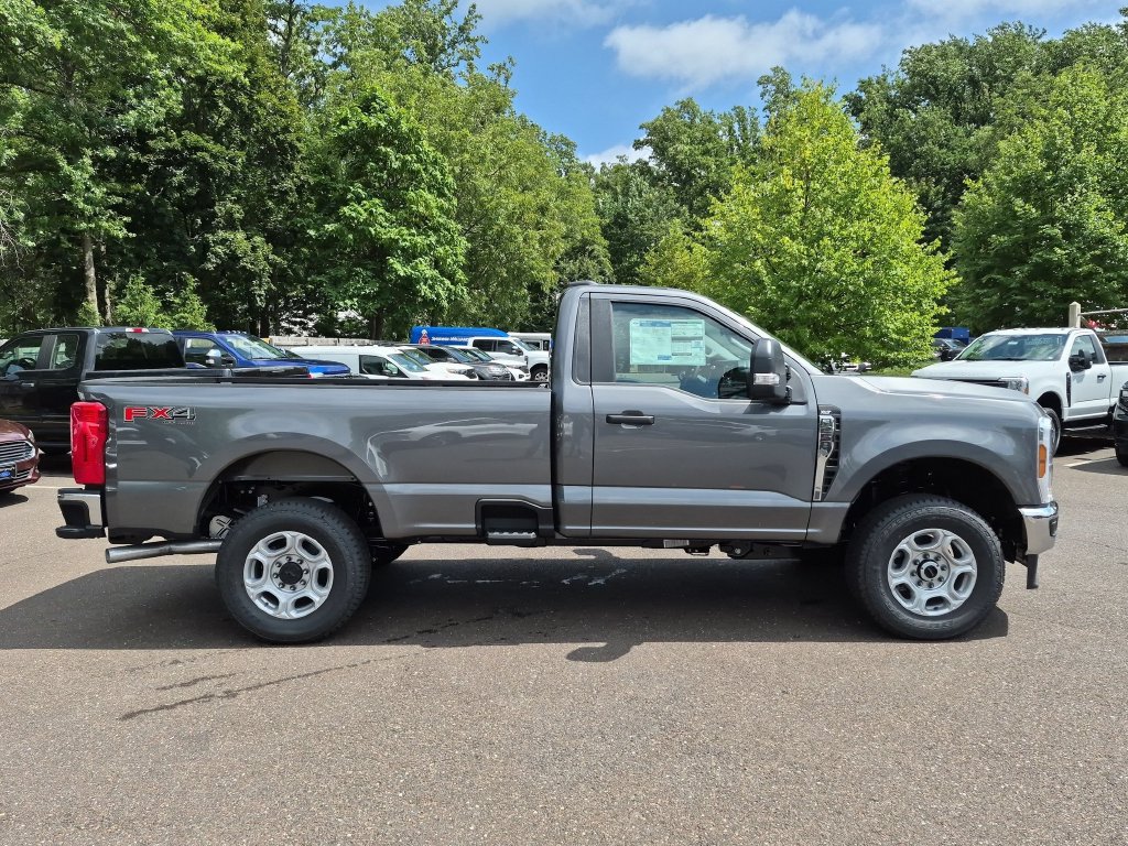 New 2026 Ford F250 XLT w/ FX4 Off-Road Package AWD/4WD image 6