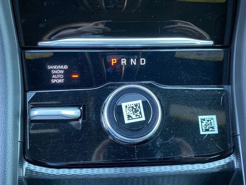 New 2025 Jeep Grand Cherokee Limited w/ Luxury Tech Group II image 20