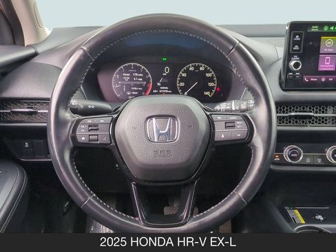 Used 2025 Honda HR-V EX-L image 12