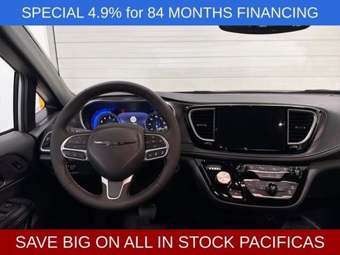 New 2026 Chrysler Pacifica Select AWD/4WD image 26