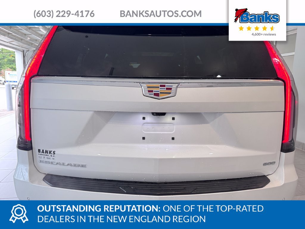 Certified 2024 Cadillac Escalade ESV Premium Luxury w/ Performance Package AWD/4WD image 6
