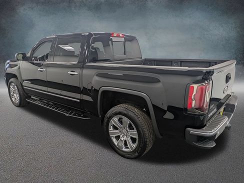 Used 2018 GMC Sierra 1500 SLT AWD/4WD image 6