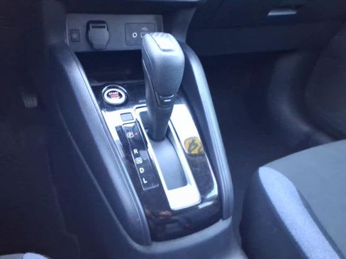 Certified 2024 Nissan Versa SV w/ Trunk Package image 19