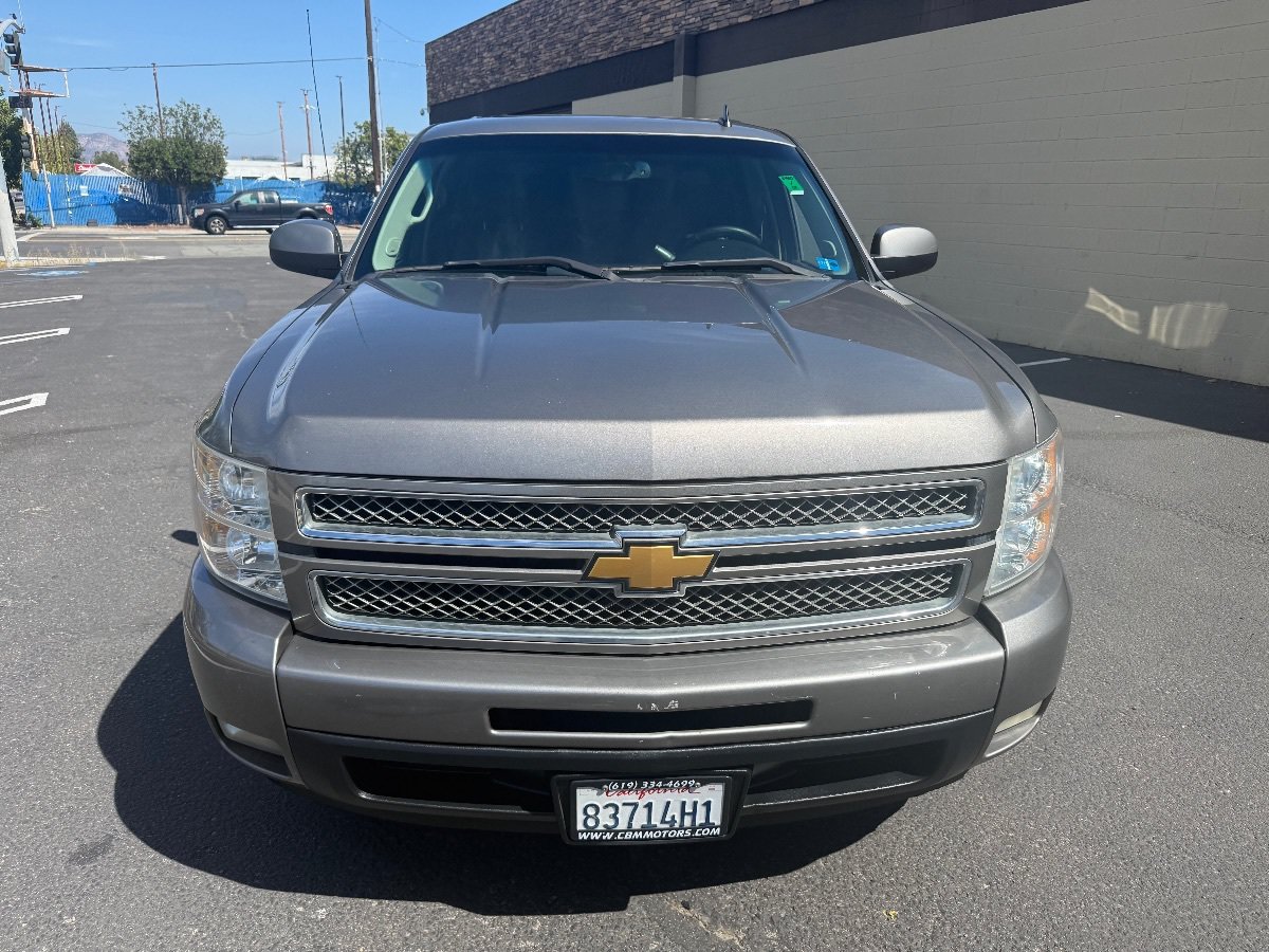 Used 2013 Chevrolet Silverado 1500 LTZ RWD image 6
