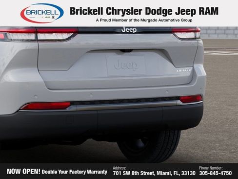 New 2026 Jeep Grand Cherokee Limited w/ Limited Altitude Package image 13