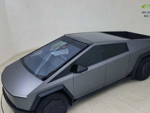 Used 2024 Tesla Cybertruck Cyberbeast AWD/4WD image 74