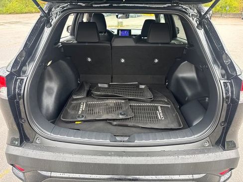 Certified 2024 Toyota Corolla Cross SE image 14